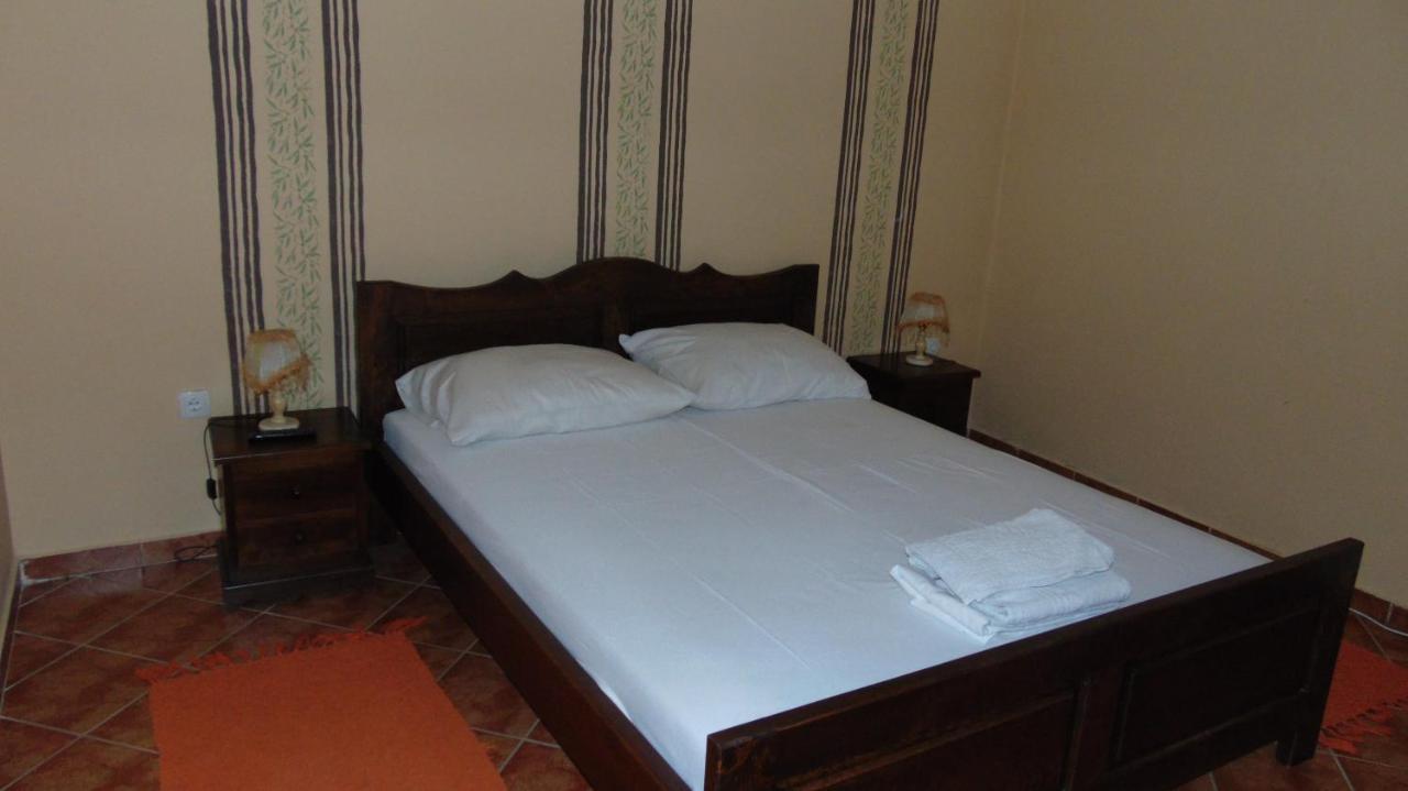 Irig Rooms Milin Lagum מראה חיצוני תמונה